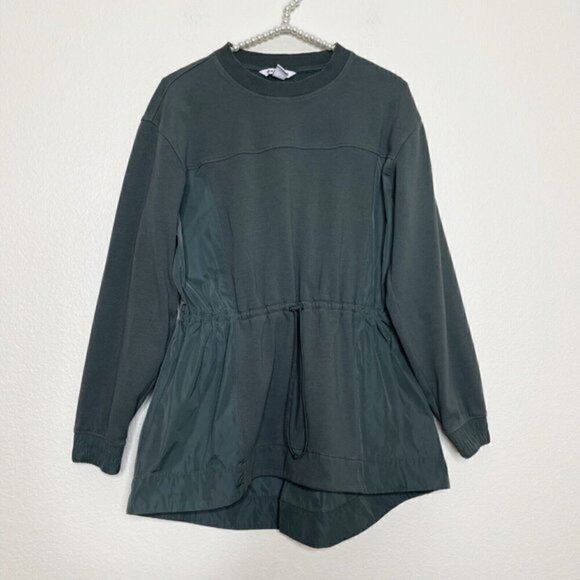 Athleta Medium Triumph Hybrid Crewneck Sweatshirt Green Stretch Yoga Pullover - Picture 3 of 13